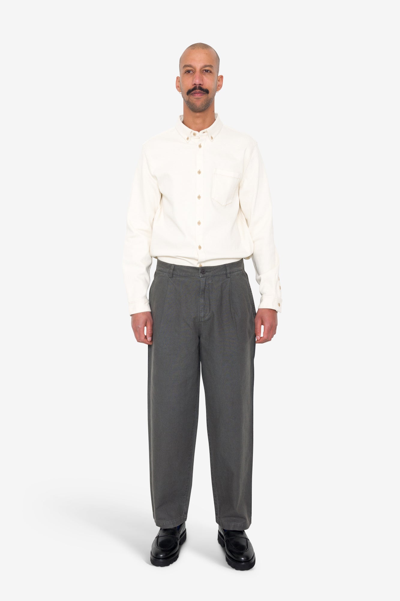 Wide Fit Trouser - Charcoal Hemp Canvas