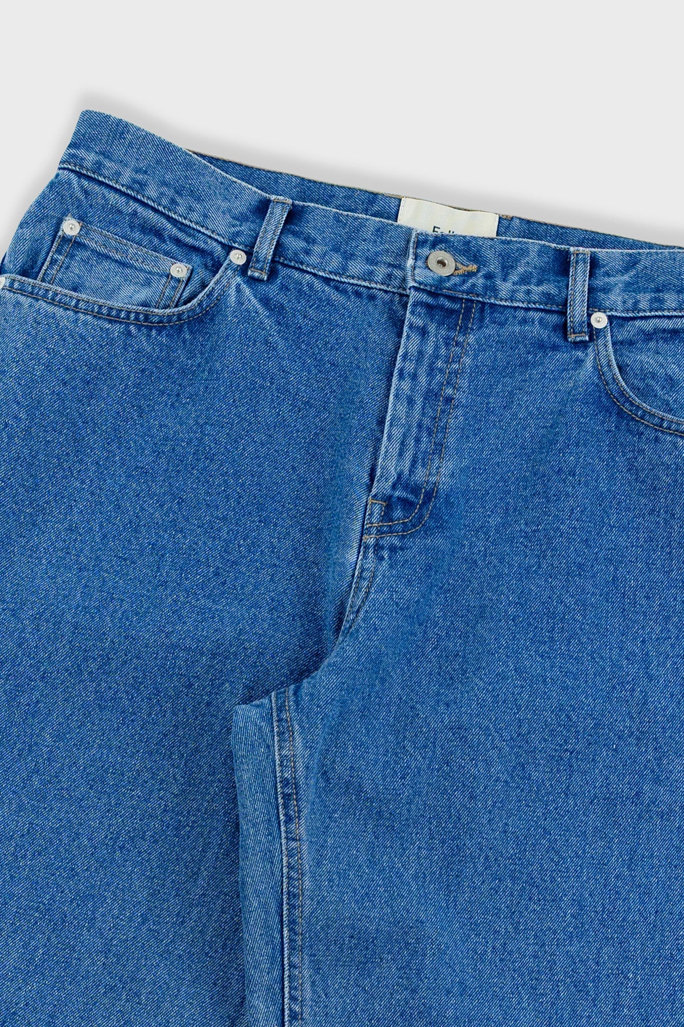 Relaxed 5 Pocket Jean - Mid Wash Denim