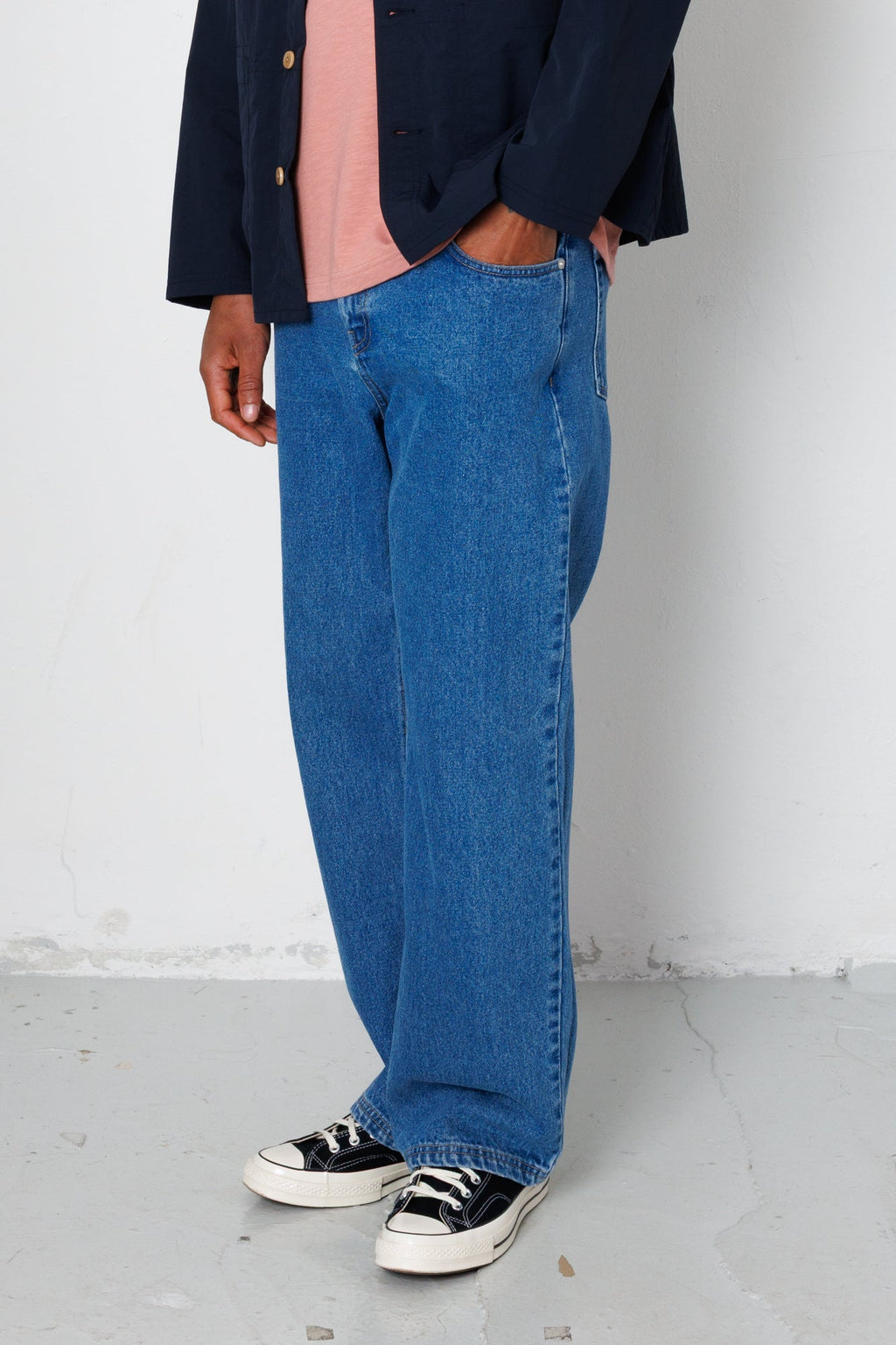 Relaxed 5 Pocket Jean - Mid Wash Denim