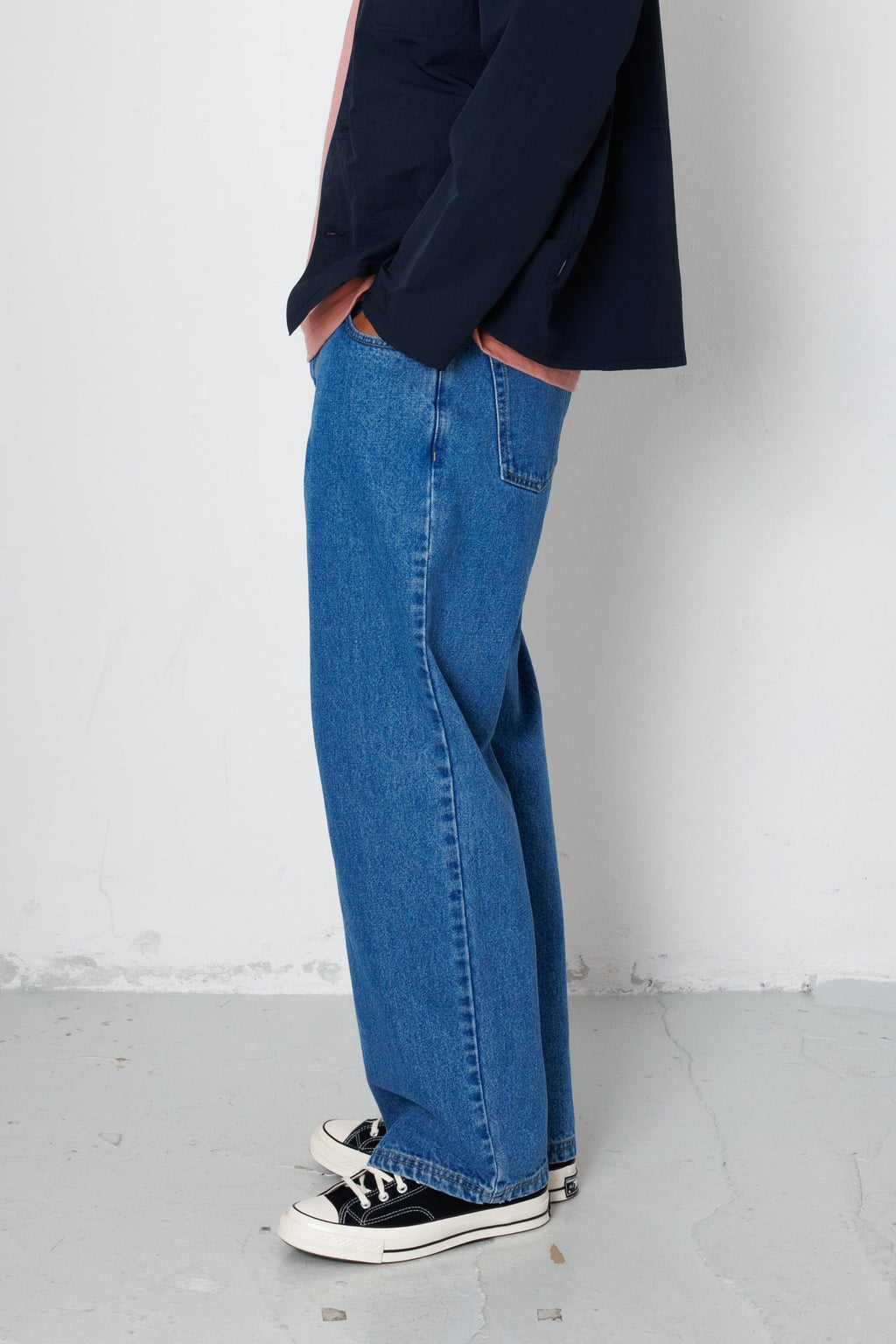 Relaxed 5 Pocket Jean - Mid Wash Denim