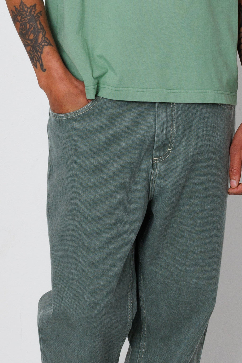 Barrel Leg Jean - Soft Green Canvas