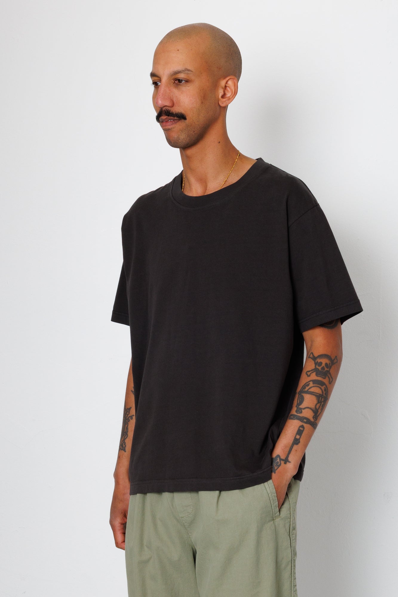 Easy Fit T-Shirt - Soft Black