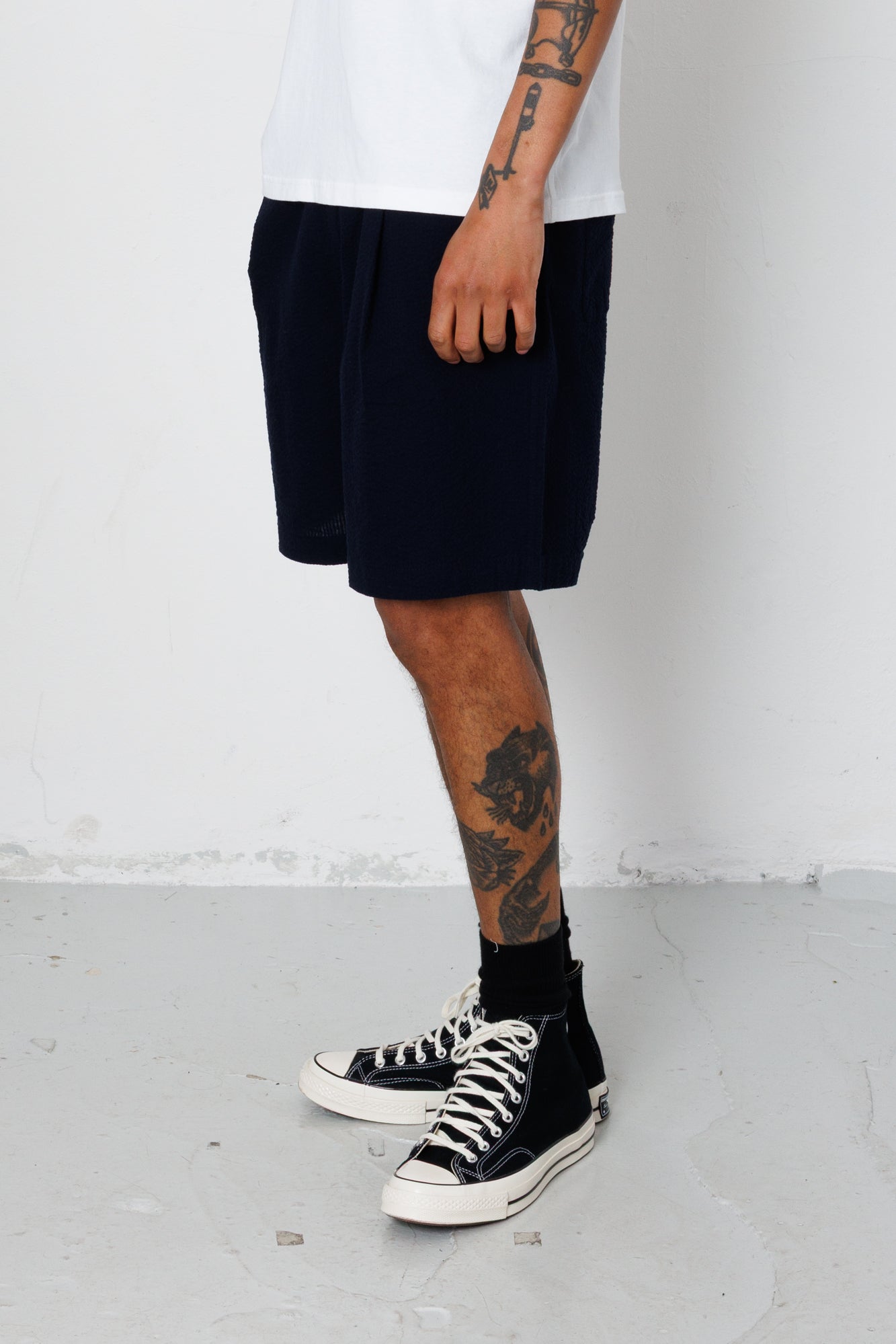 Elasticated Wide Fit Short - Navy Seersucker