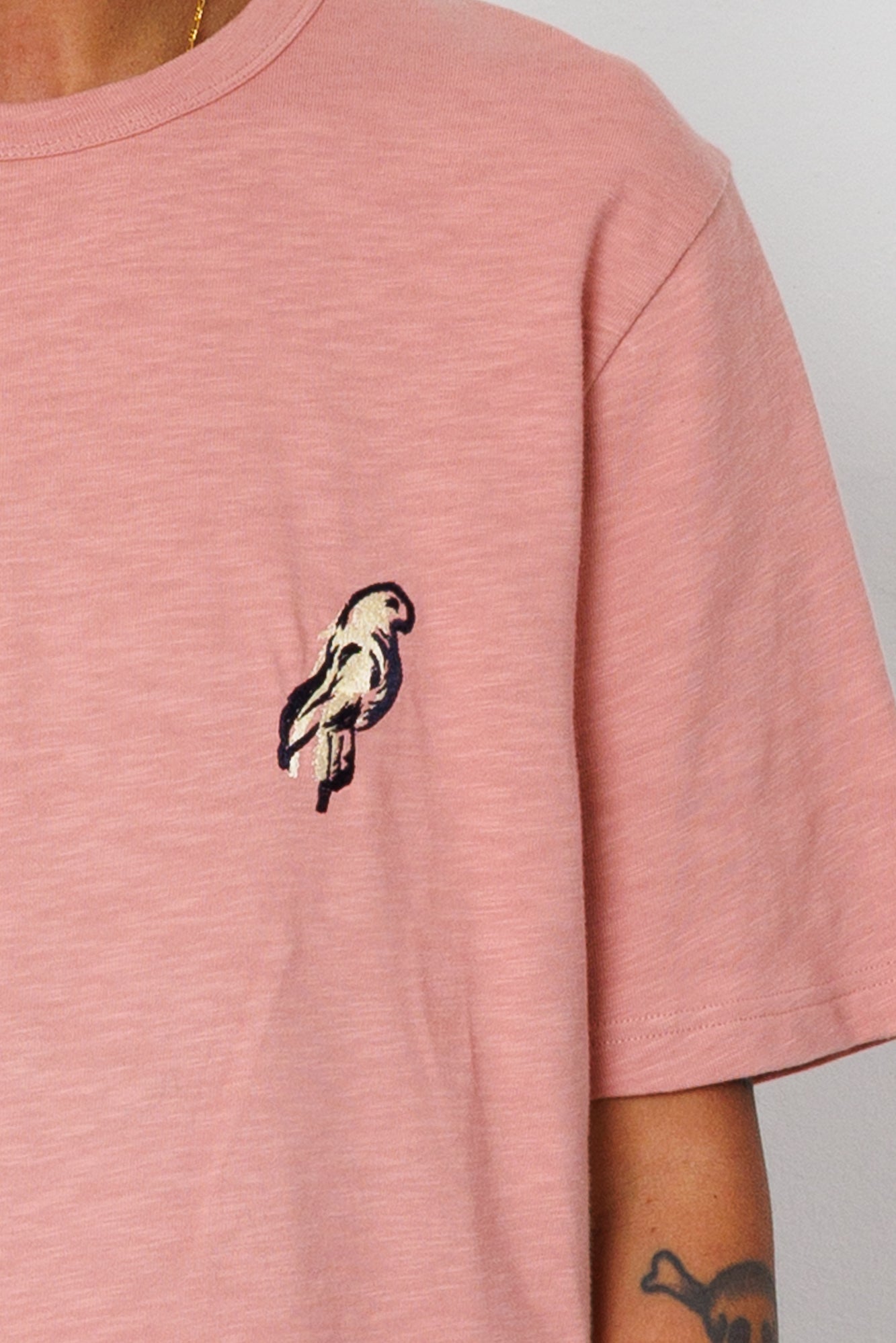 Slub Embroidery T-Shirt - Dusty Pink Parrot | Folk x Goss Brothers