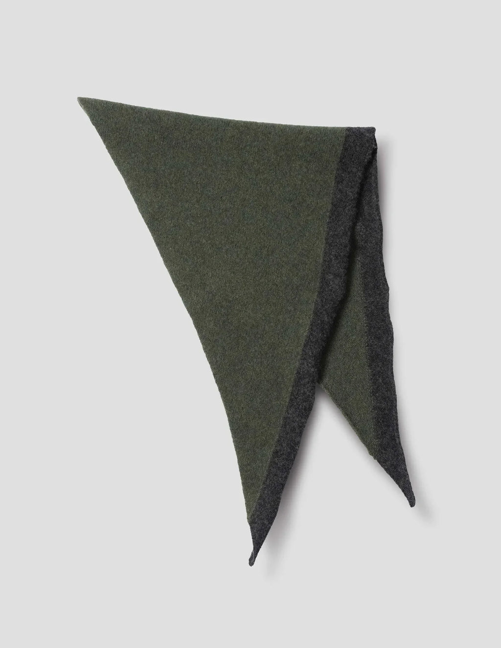 MHL | Tipped Scout Scarf - Green / Charcoal